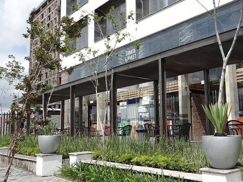 Imagen 1 de 6 de Local En Renta Sonata Market Sml-2112