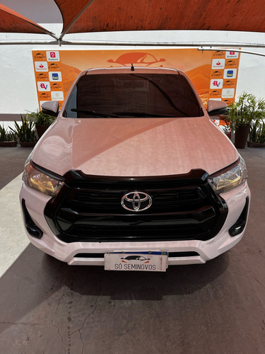 Toyota Picape Cabine Dupla SR 2.8 TDI CD 4x4 (Aut)