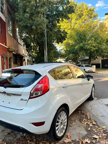 Ford Fiesta Kinetic 1.6 Titanium 120cv