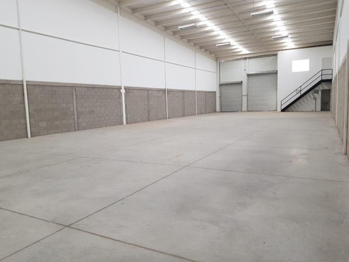 Imagen 7 de 14 de Bodega En Renta En Parque Cerca Del Aeropuerto 508m2
