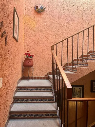 Casa En Renta En Ampliacion Vista Hermosa, Cuernavaca