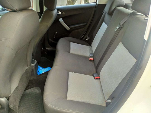 Peugeot 208 Active 1.5 8v Flex