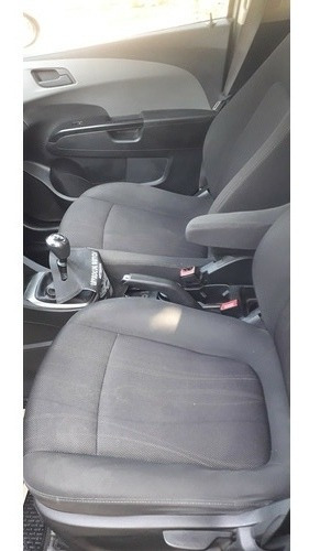 Imagen 10 de 14 de Chevrolet Sonic 2013 1.6 Lt