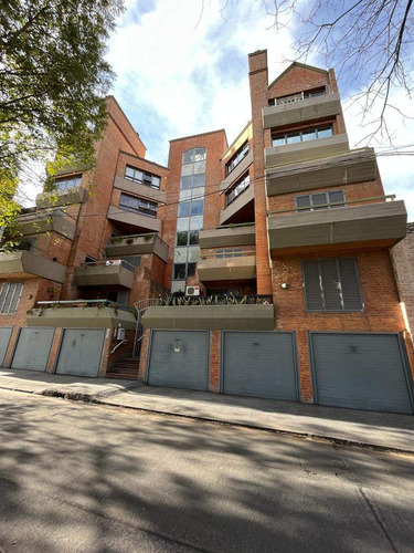 Venta Departamento Barrio Providencia Con Balcon Cochera Y Escritura