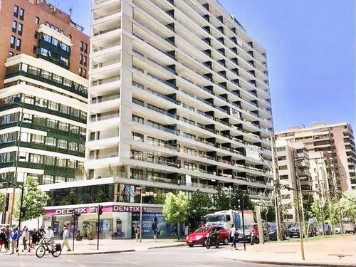 Inversionistas, Estación Metro Manquehue, Las Condes