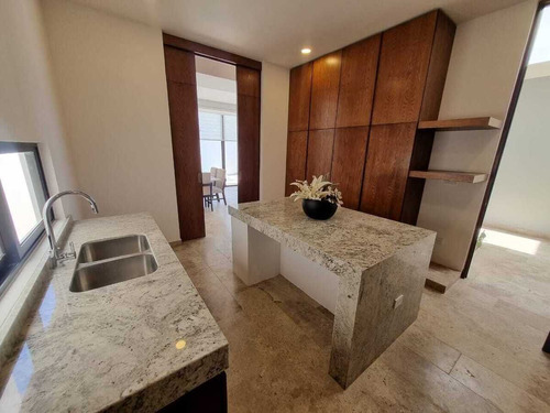 Casa En Venta En Residencial Lenora, Temozón Norte