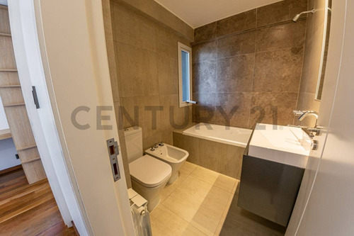 Venta Departamento Dos Dormitorios Pichincha Torre Mirador