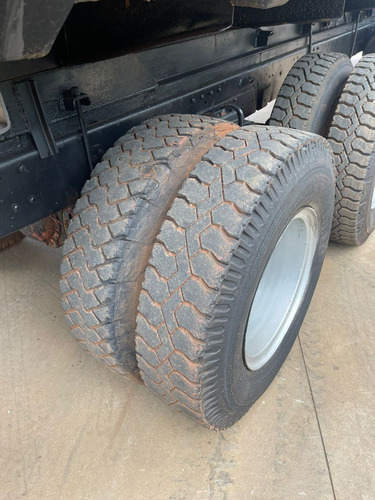 Caminhão L 2219 Caçamba Basculante 6x4 Traçado