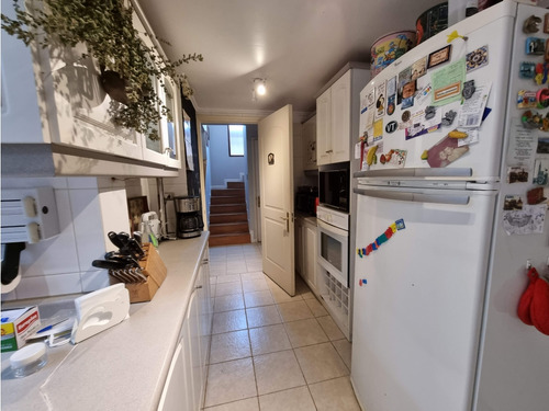 Excelente Ubicación En Seguro Condominio De Reñaca