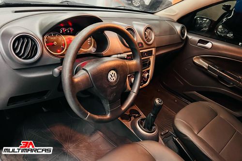Volkswagen Voyage 1.6 Flex