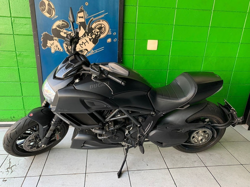 Imagem 2 de 7 de Ducati Diavel - 2018/2018