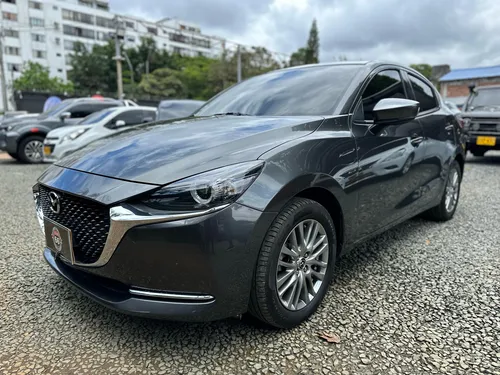Mazda 2 1.5 Grand Touring Lx Sedan