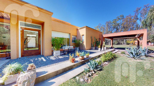 Alquiler Permanente Casa 4 Dormitorios En Campos De Roca