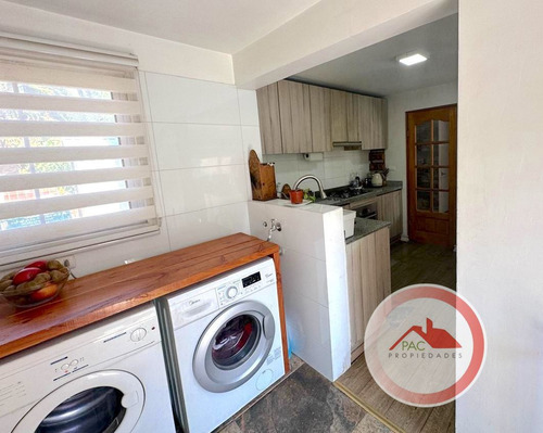 Amplia Casa En Venta 4d/3b Con Piscina En Valle Lo Campino