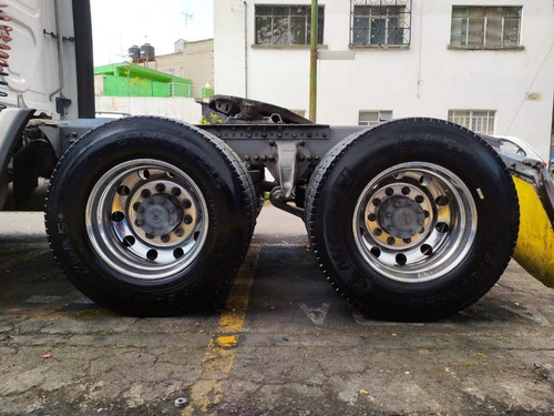 Imagen 12 de 14 de Tractocamion Freightliner Cascadia 2013