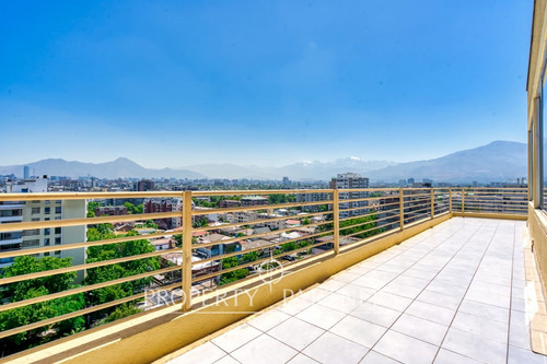 Vistas A La Cordillera Desde Tu Terraza Privada En...