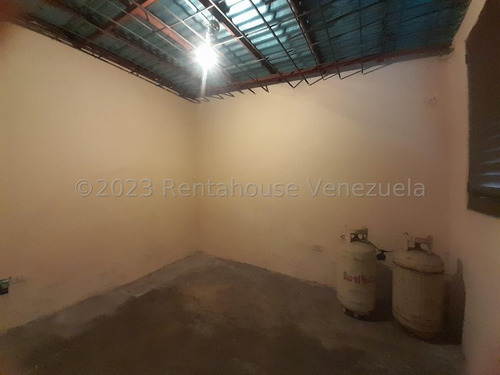 Imagen 16 de 30 de Casa En Alquiler En Bararida Barquisimeto Lara / Código Flex 23-20704 / Asesor María Gabriela Algarra 0414-5156084