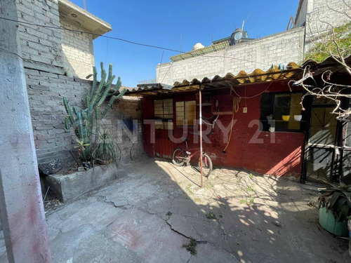 Casa En Venta, Colonia San Miguel Xico, Valle De Chalco.