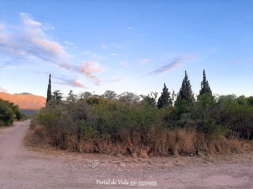 Barrio Santa Isabel, Charbonier (capilla Del Monte) Venta De 2 Lotes De 800 M² Con Escritura
