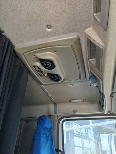 Mercedes Benz Axor 1933 S36 Cd Tb 2013