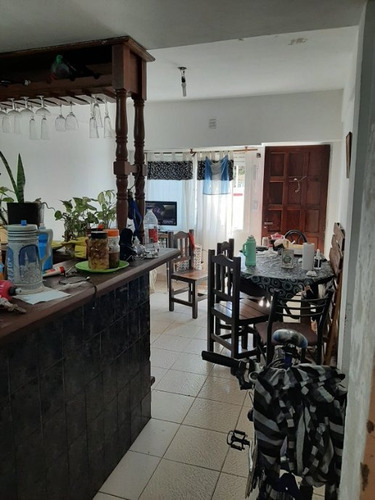 Imagen 4 de 7 de Permuta - Departamento De 3 Ambientes En Venta - Moron Sur