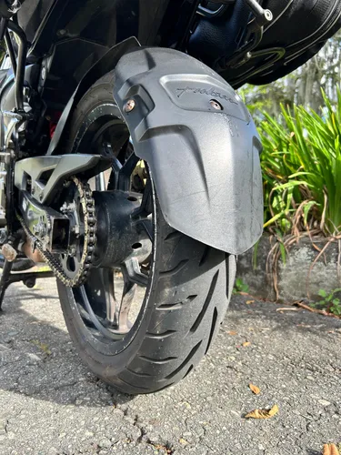 Pulsar Ns 200 Con Accesorios Y En Excelentes Condiciones