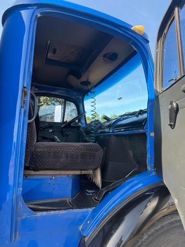 Mercedes Benz Mb 1113 Toco 4x2 Com Carroceria Graneleira