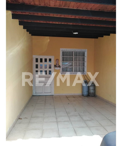 Imagen 4 de 12 de Se Vende Casa En La Urbanización Agua Viva, Palma Real Sector Tipuro