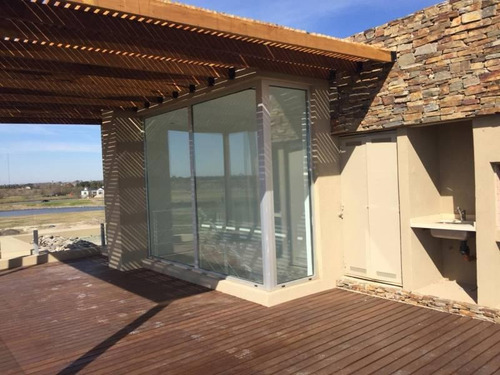 Imagen 5 de 23 de Triplex Con Terraza En Castaños, Las Piedras, Nordelta.