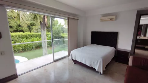 Casa En Venta En Pance. Cod V11497