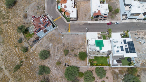 Terreno En Venta En Cumbres Residencial