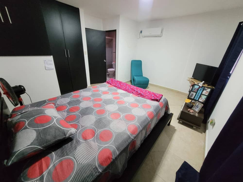 Townhouse En Venta En Urbanización Tazajal, Res. Villa Florencia