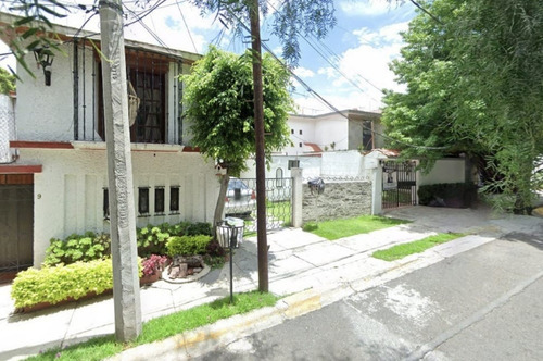 Casa En Venta En Boulevares Naucalpan Por Remate Bancario