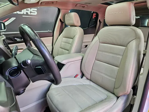 GMC Acadia 3.7 Denali At