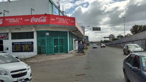 Imagen 3 de 6 de Fondo De Comercio 2 Canchas De F 5, 3 Salones De Gastronomia