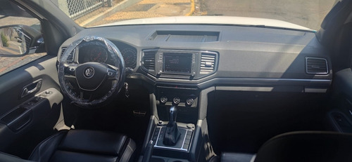 Imagem 6 de 10 de Volkswagen Amarok 3.0 V6 Extreme Completa