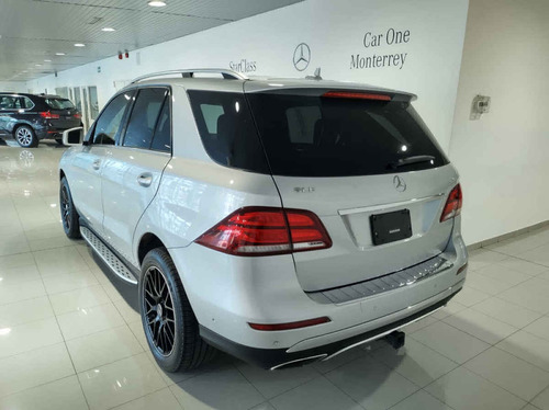 Imagen 10 de 12 de Mercedes-benz Clase Gle 2017 5p Gle 350 Exclusive V6/3.5 Au