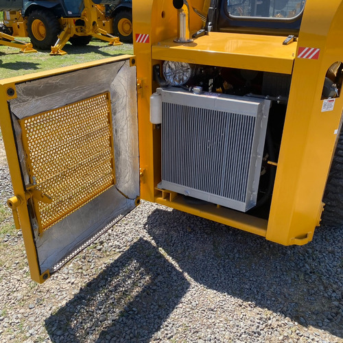 Minicargadora 50hp Sinomach 255f C A/a Consultar Compactador