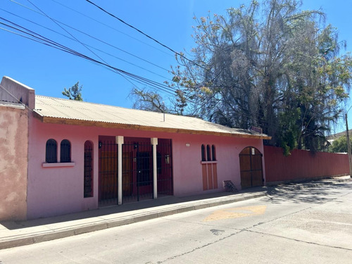 Maravillosa Casa En Perfecto Estado, Sector Céntrico