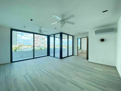 Imagen 28 de 30 de Casa En Venta En Cancun La Marina, Puerto Cancun