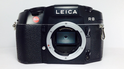 Cámara Leica R8 (inv 412)