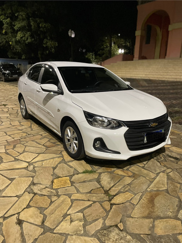 Chevrolet Onix plus 1.0 Lt Turbo 4p