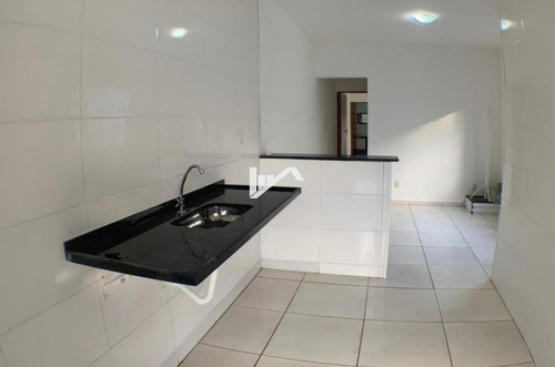 Imagem 7 de 17 de Casa Com Piscina E Churrasqueira! Ca865-f R