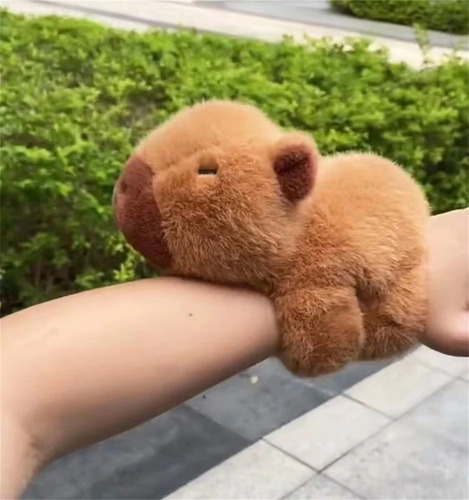 Peluche Capibara Pulsera