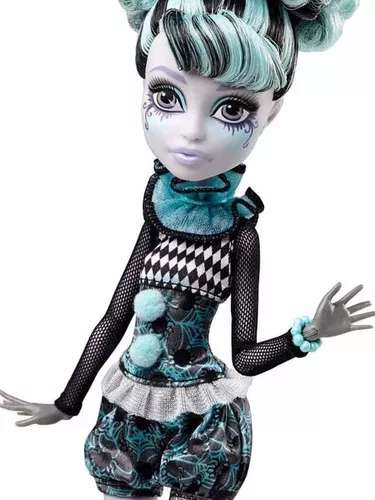 Bonecas monster high twyla