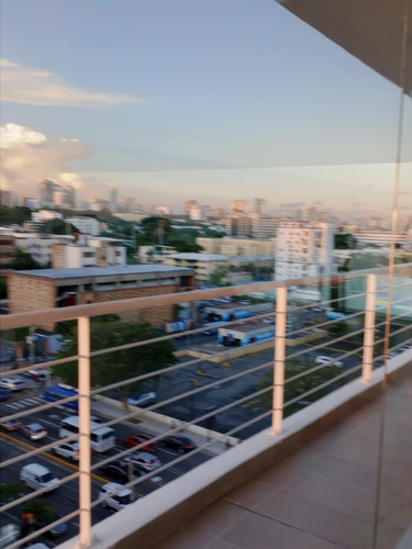 Imagen 11 de 19 de Rento Apartamento Amueblado De Lujo En Torre Sector La Julia