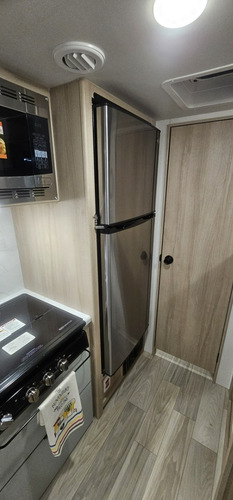 Trailer Imp Winnebago 0km Mod 2100bh - Motor Home - Y@w2