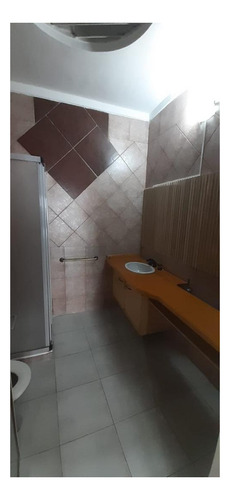 Imagen 7 de 11 de Depto Tipo Casa Muy Amplio