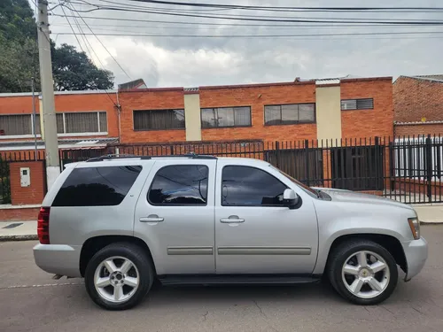 Chevrolet Tahoe 5.3 Lt