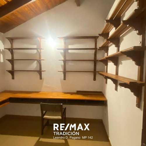 Casa En Venta 3 Dormitorios Barrio Los Troncos